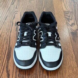 New Balance 480 Black and White Sneakers